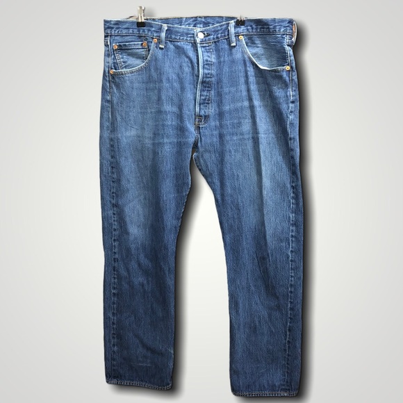 Levi’s 501 Jeans 40x32 Excellent Used Condition Medium Wash - Picture 1 of 3